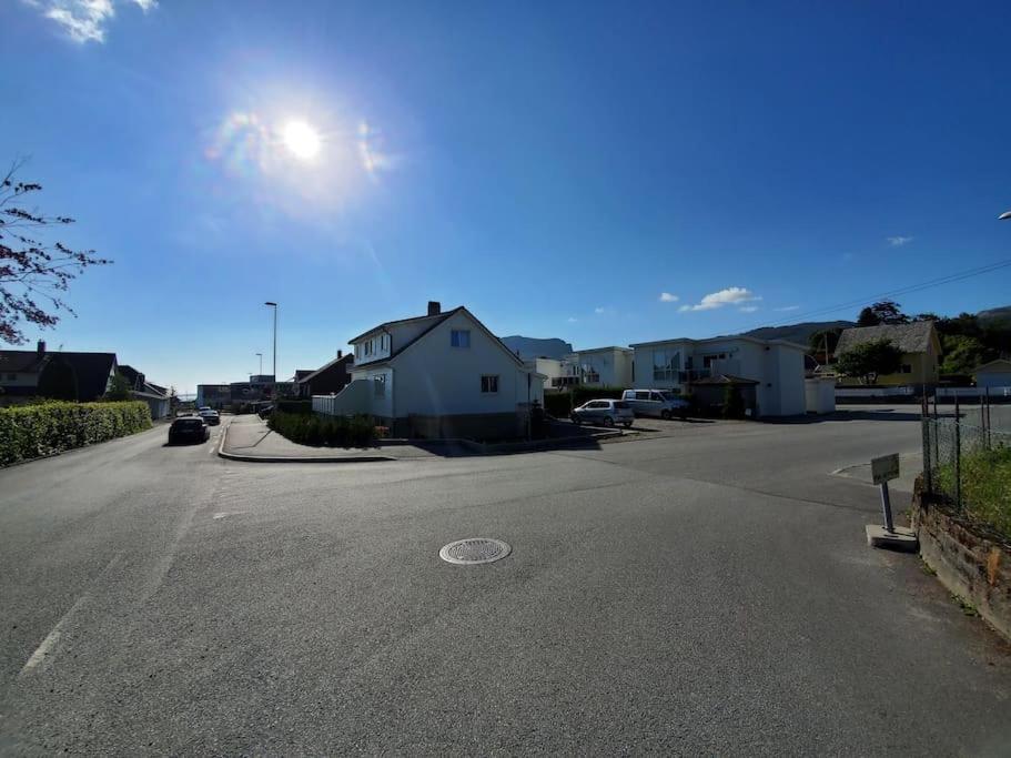 Appartamento Apartment, 10 Min Near Pulpitrock Jørpeland
